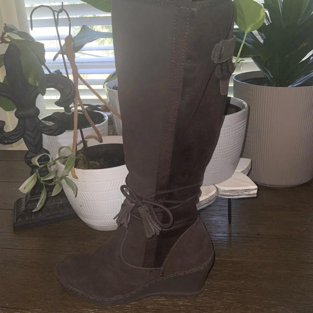 BareTraps Brown Over the Knee Brown Suede Fur Lined Wedge Boots Side Zipper 6M